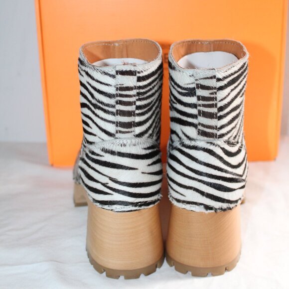 NWB Swedish Hasbeens Slip On Bootie Boots Clogs Zebra Calf Hair - Picture 3 of 10